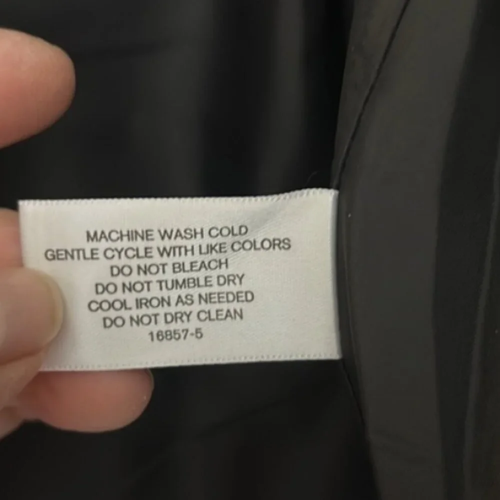 St John’s Bay Heavyweight Short Puffer Jacket in Black/White Houndstooth Plaid - Picture 10 of 10